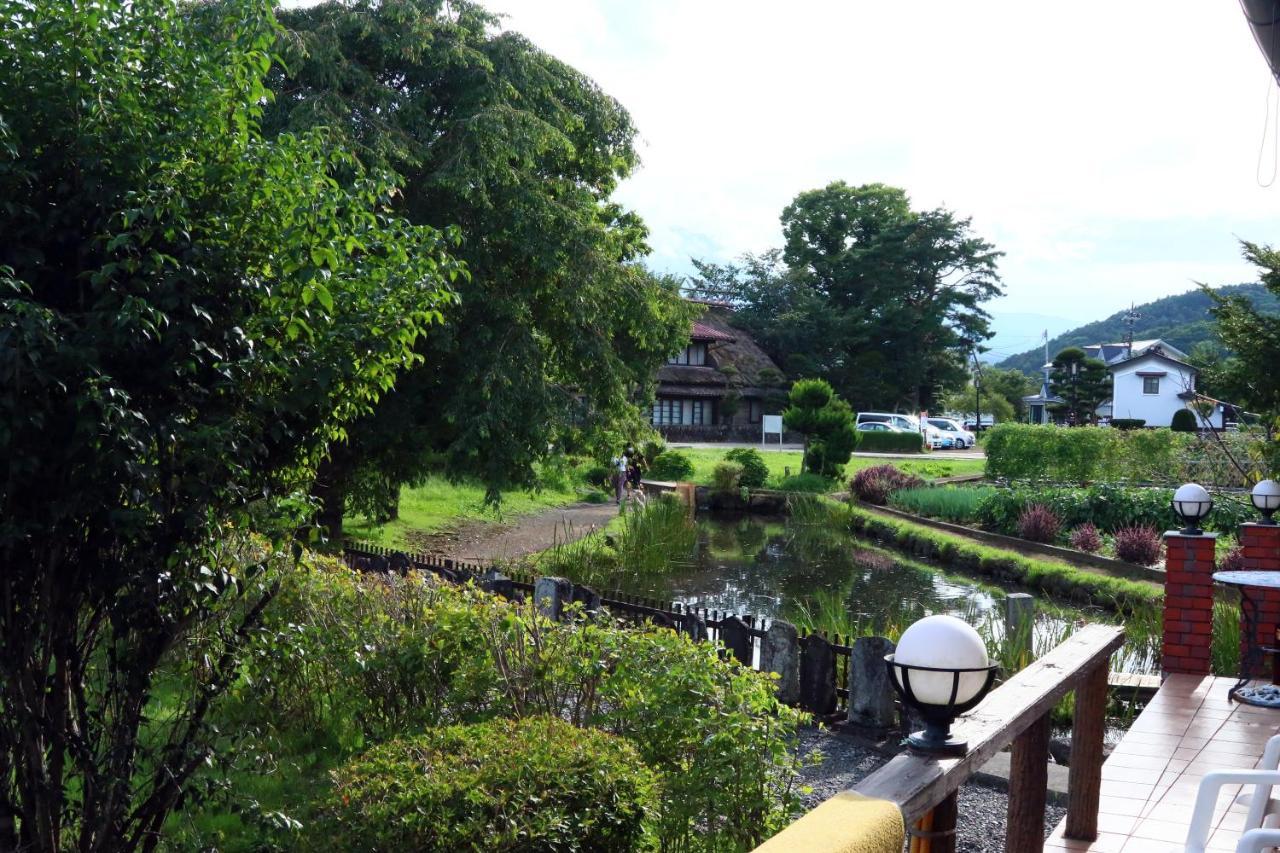 Lake Oshino Bagian luar foto